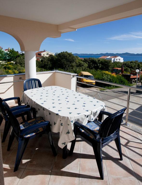 Kožino Apartments Petani חדר תמונה